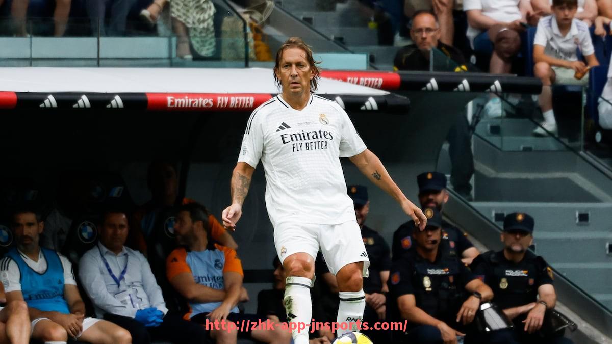 江南体育APP下载-足球经理游戏中最值得选择的意甲球队推荐